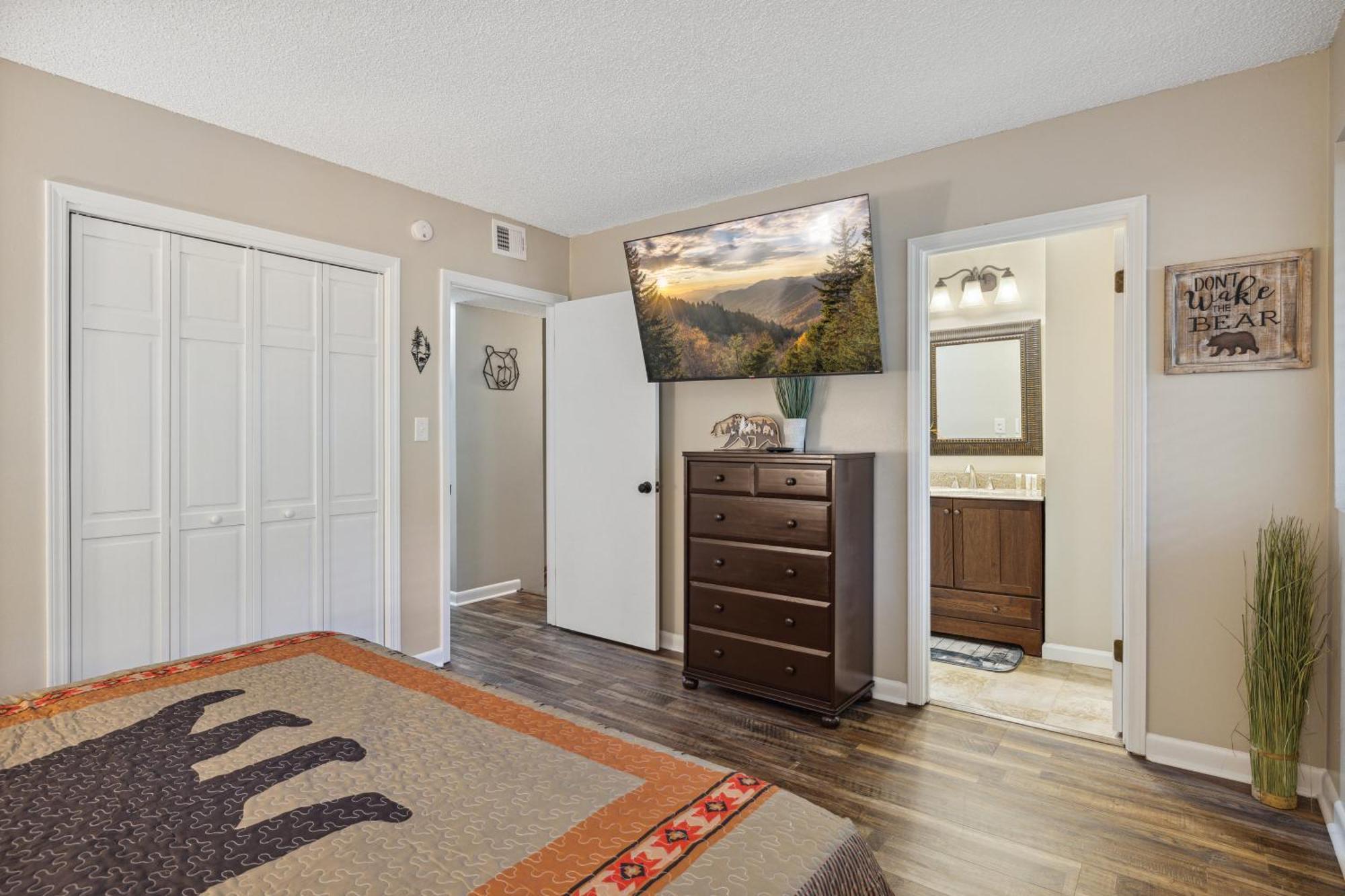 Obear Mountain Is A Newly Updated Condo In Chalet Village Of Gatlinburg! Екстер'єр фото